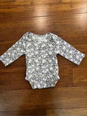 Colored Organics Long Sleeve Bodysuit